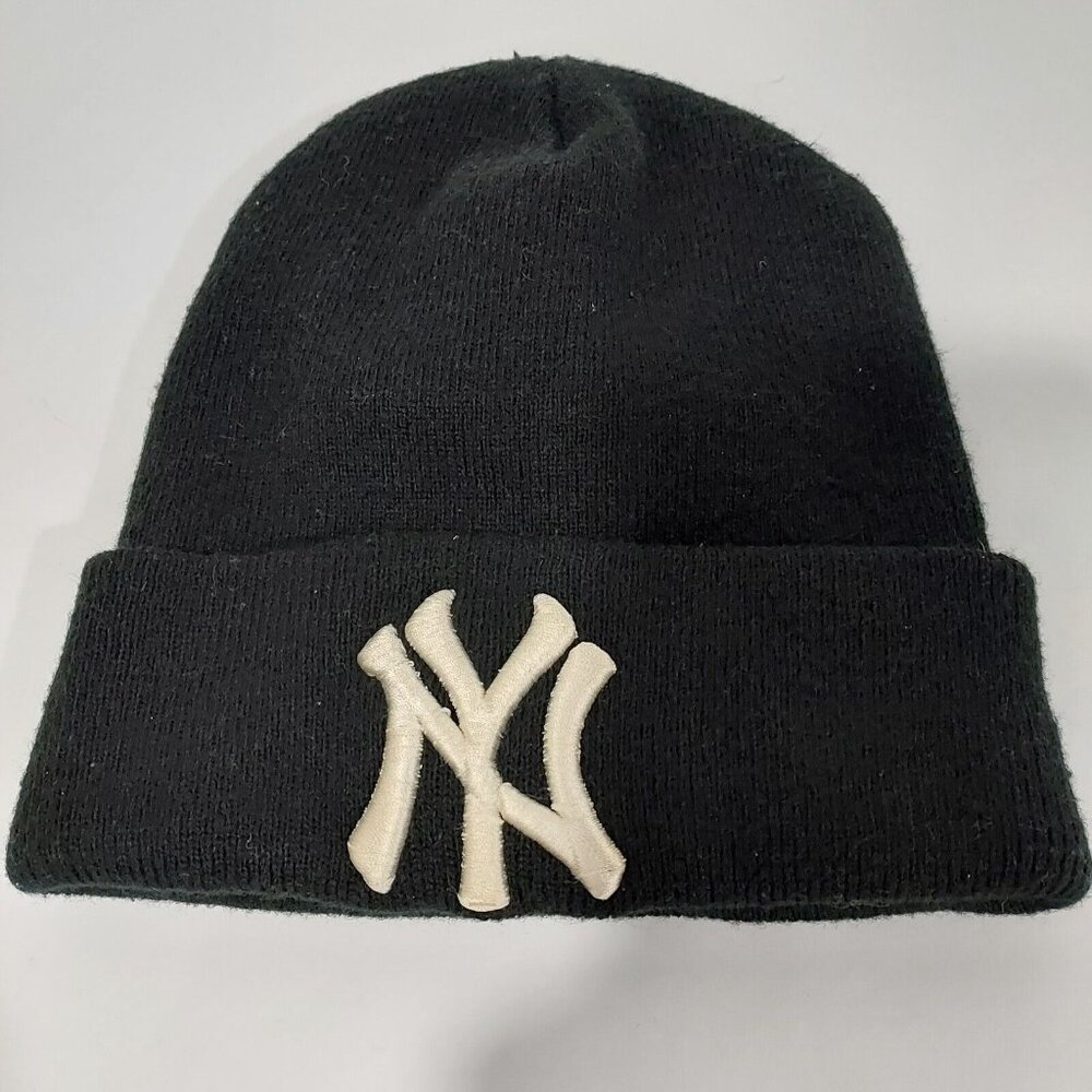 NEW YORK KIDS black Knit Cap Hat Lid Beanie Warm fancy embroidered white NY - Picture 7 of 7